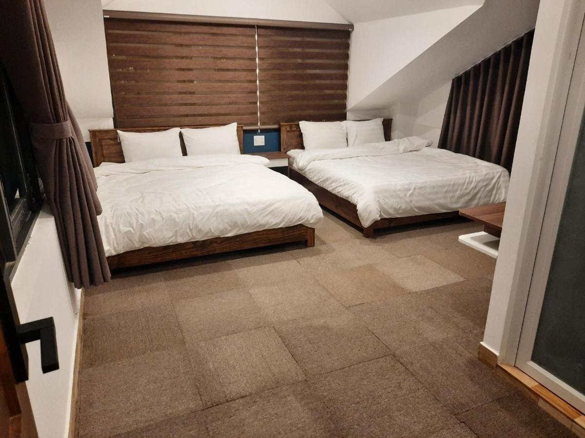 Sen Viet Hotel Dalat Exterior photo